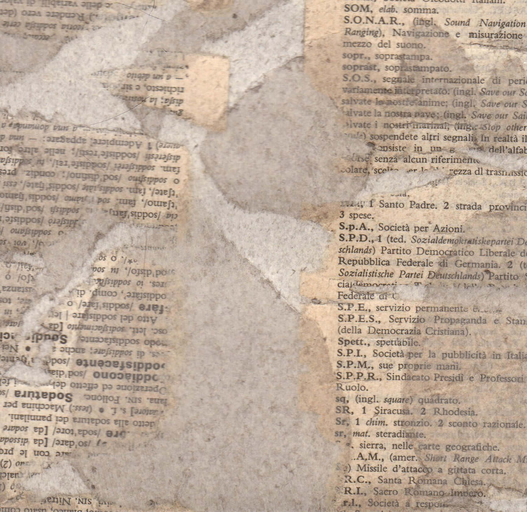 Dadaism 桌布 壁紙 — 舊字典頁面特寫，帶有污漬、褪色的意大利文文字和磨損的邊緣。
