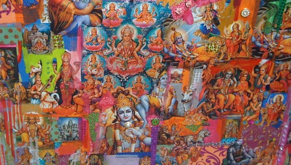 Indian 桌布 壁紙 — 色彩繽紛的插圖面板中，印度教神祇的充滿活力的拼貼畫，帶有華麗細節和神聖姿態。