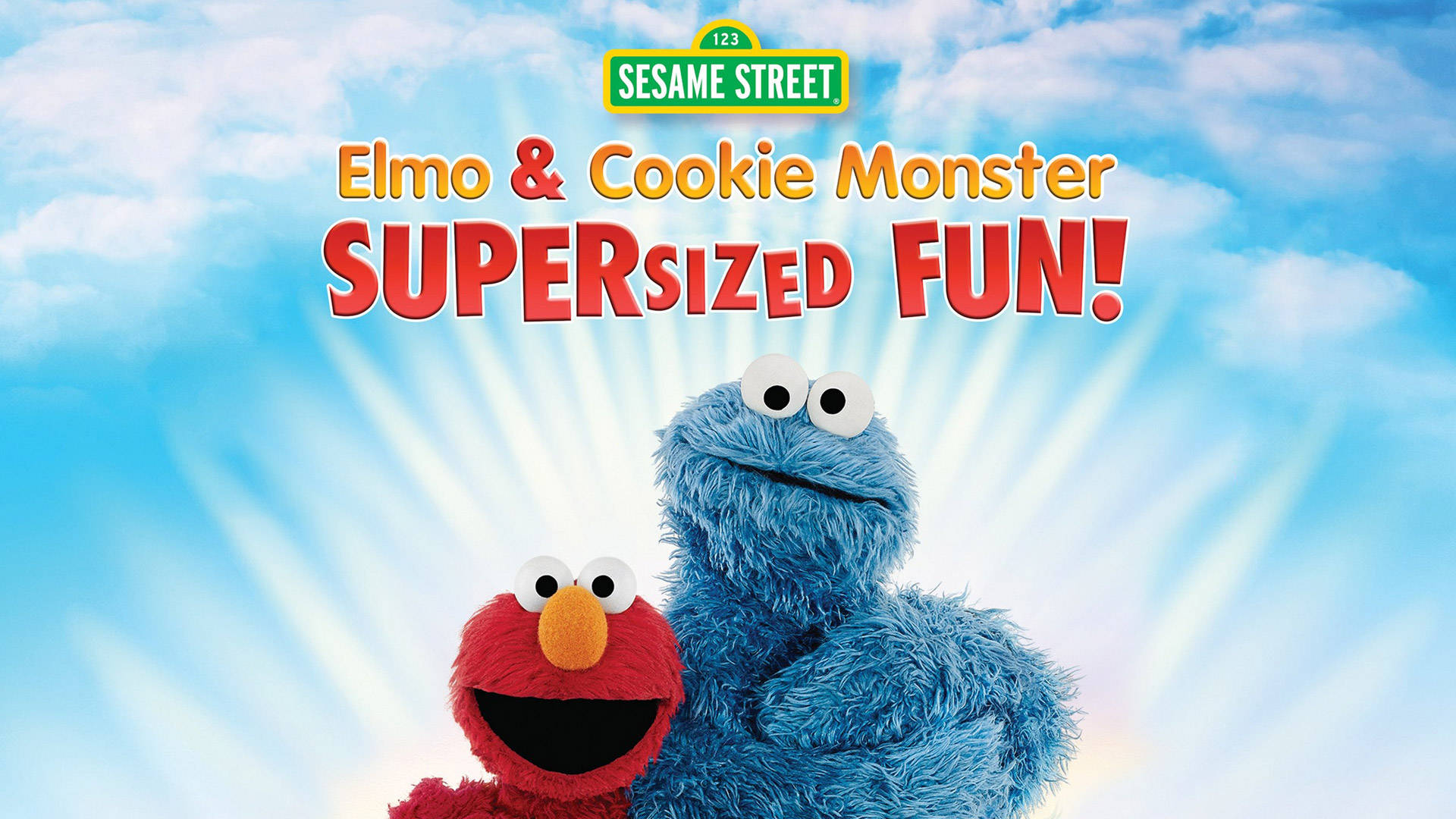 Elmo 和 Cookie Monster 在陽光明媚的天空中微笑，伴有陽光射線。