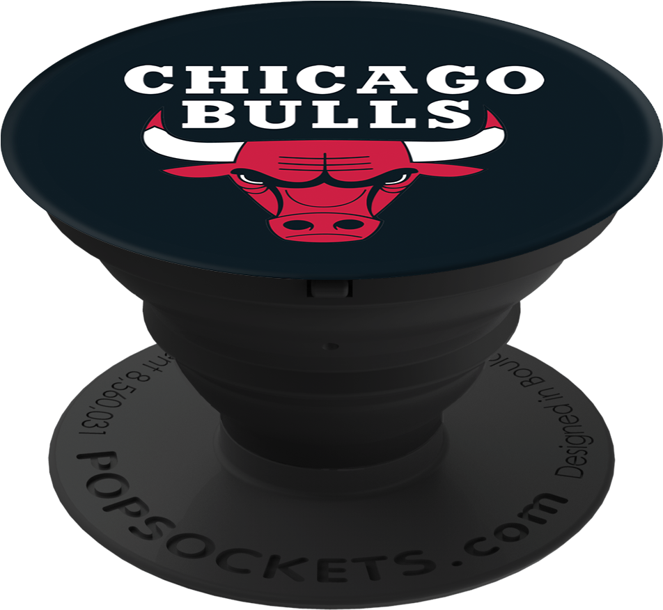 芝加哥公牛隊PopSocket設計 壁紙 — 黑色 PopSocket 手機握把，帶有芝加哥公牛隊標誌、紅色公牛頭和白色文字，位於深藍色圓形頂部。