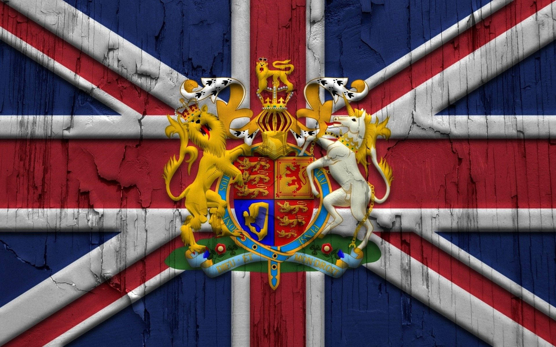 英國國旗與動物圖案 壁紙 — 英國皇家紋章繪在風化木板上，背景為破裂的英國國旗。