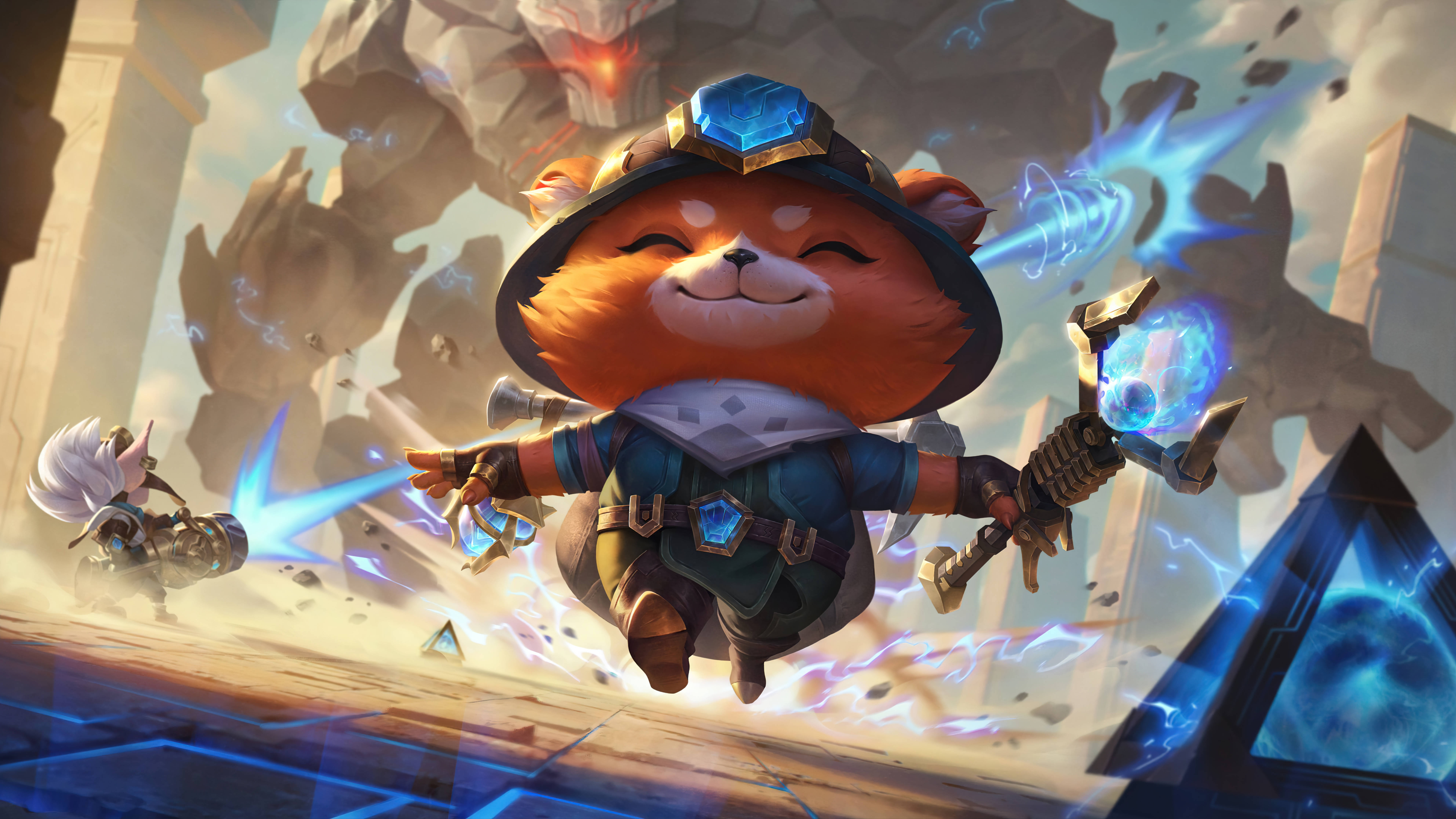 英雄聯盟：野區 六角探險家 Teemo 壁紙 — 一隻戴著藍色頭盔和盔甲的快樂卡通狐狸，揮舞著發光的藍色能量武器，跳過破碎的石頭競技場。