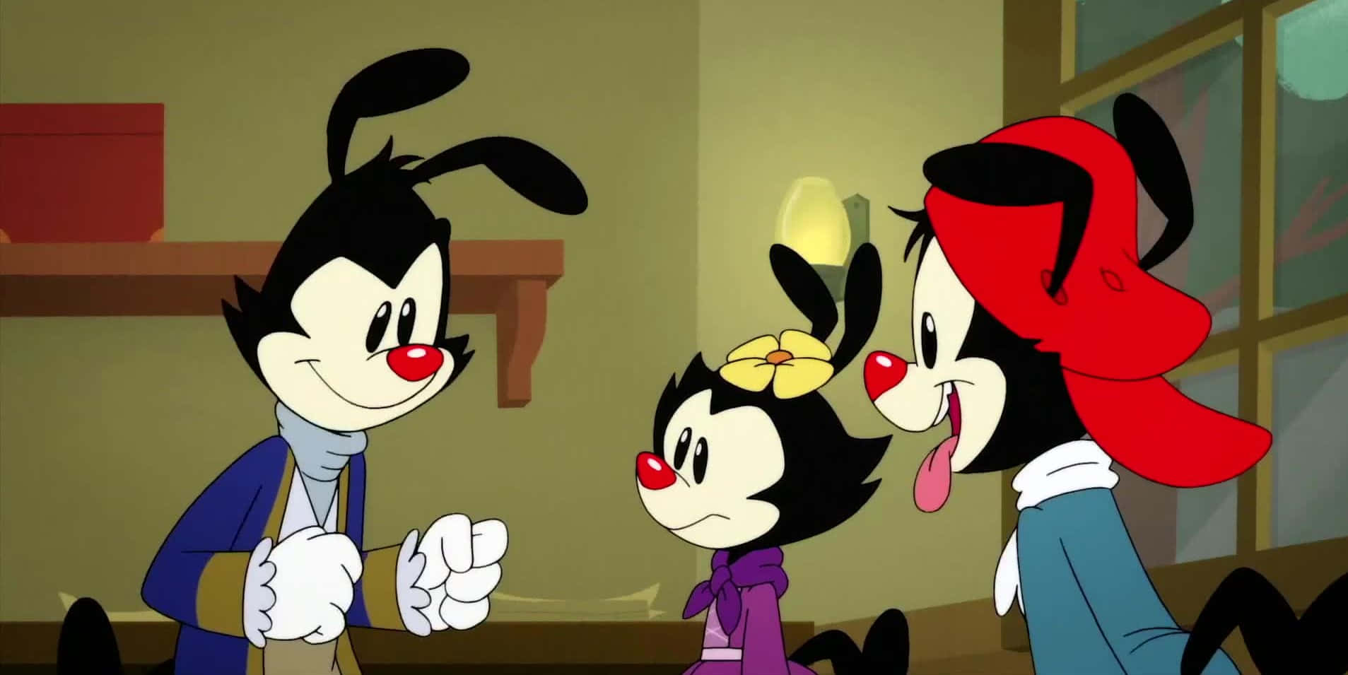 華納兄弟 Animaniacs 激情回歸 壁紙 — 三個卡通角色，黑色毛髮、紅色鼻子和白色手套，在溫暖照明的室內房間互動。