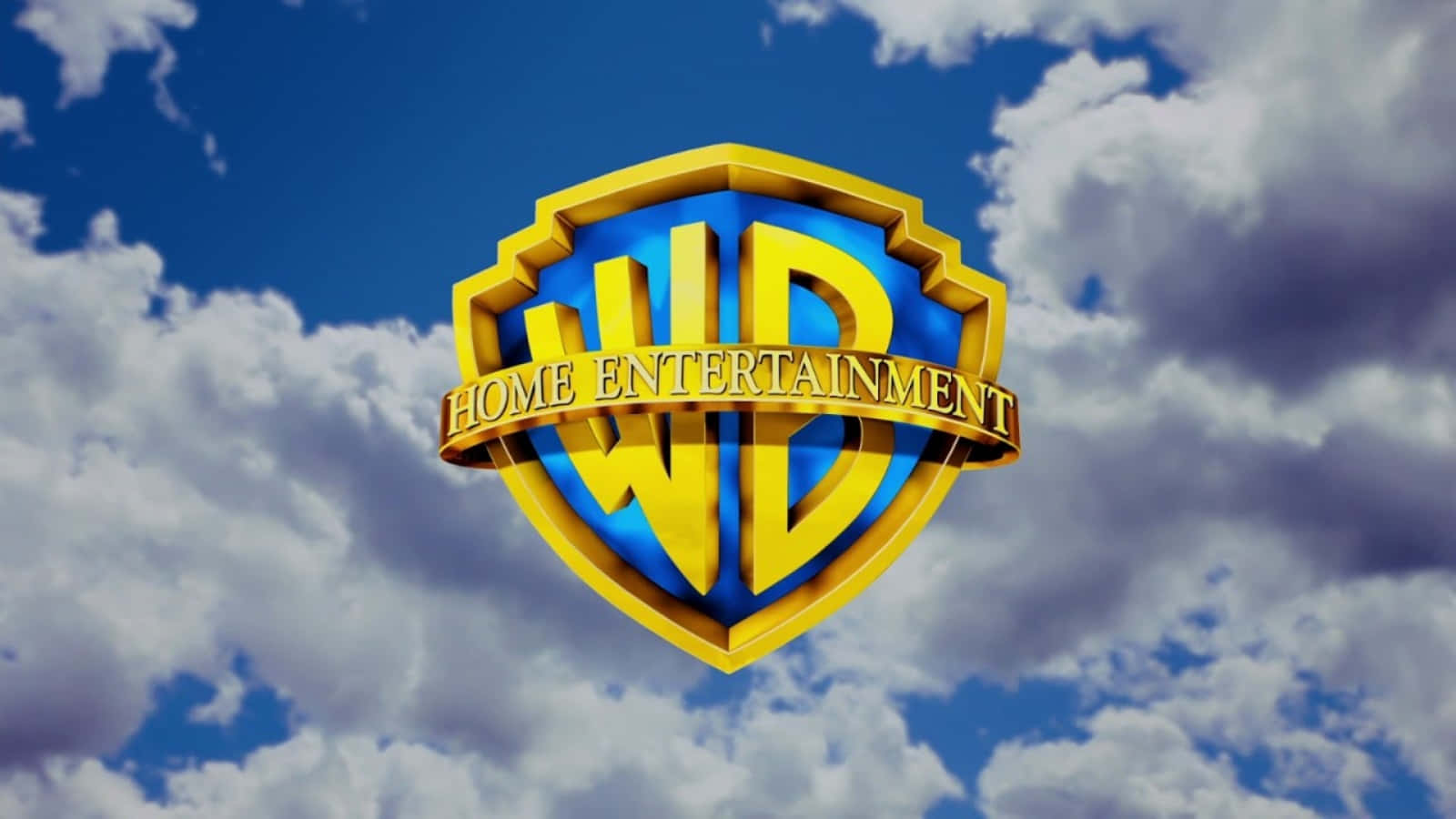 Warner Bros Home Entertainment標誌在多雲的藍天上。