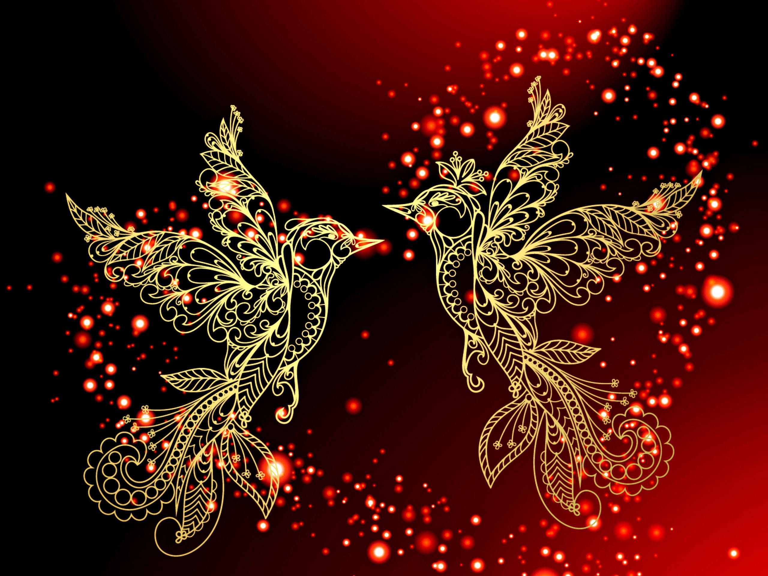 華麗愛鳥線描圖 壁紙 — 兩隻裝飾華麗的金色鳥兒，帶有精緻的金屬絲翅膀，在發光的紅色粒子背景上相對而立。