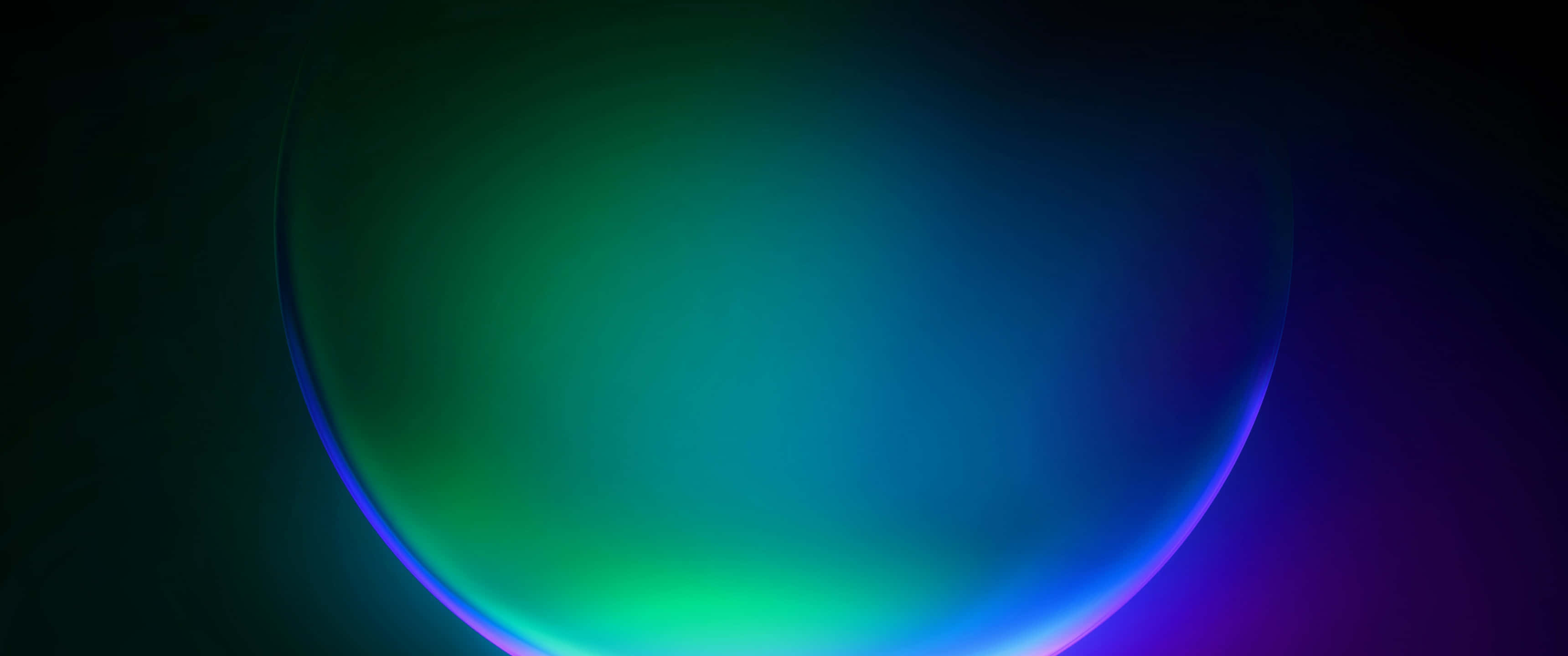 藍綠色氣泡 3440x1440p 背景 壁紙 — 一個發光的漸變球體在深色背景上從綠色過渡到藍色再到紫色。