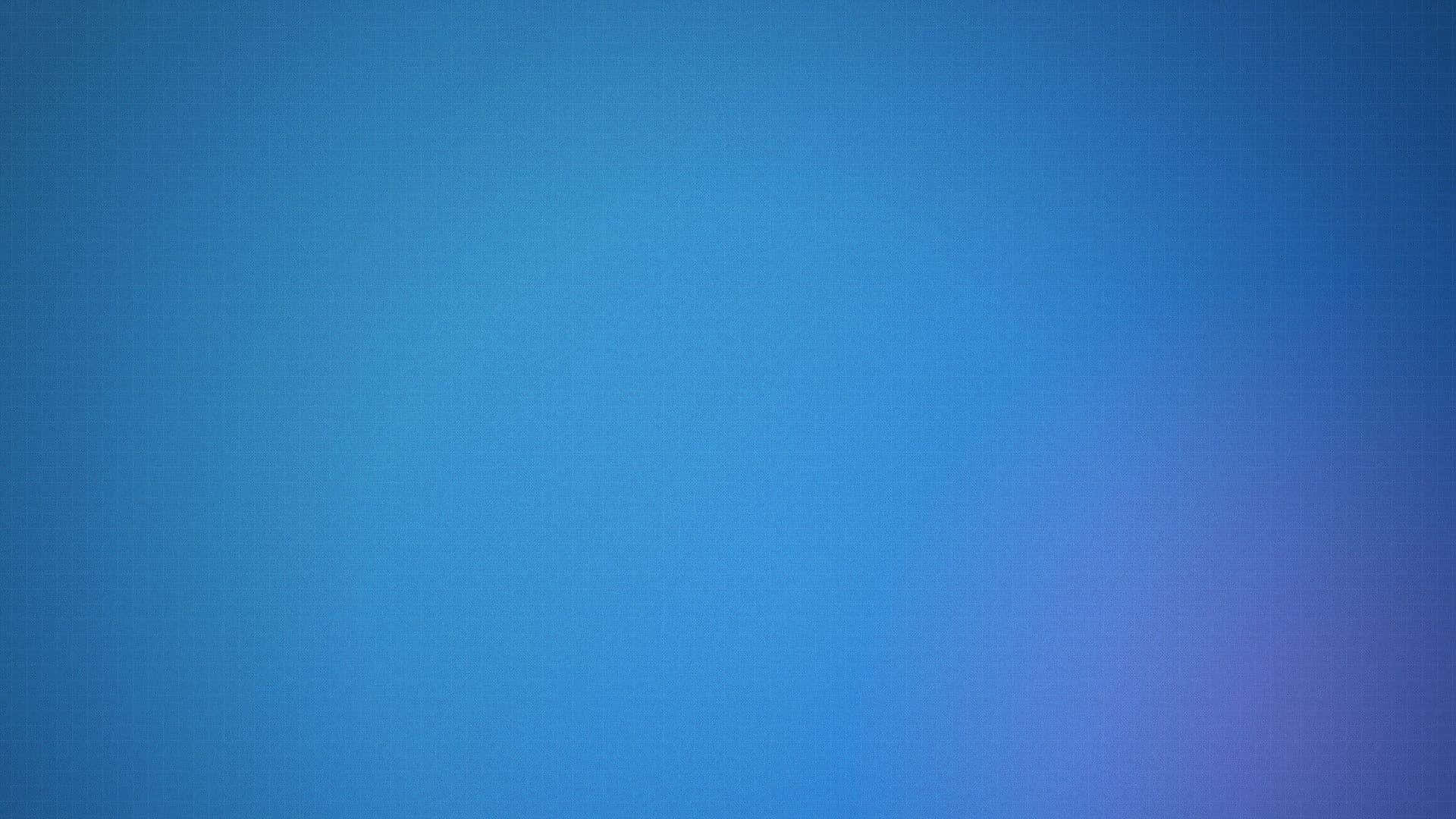 Blue Desktop 桌布 壁紙 — 藍色和紫色色調的寧靜漸變，整個畫面帶有微妙的紋理。