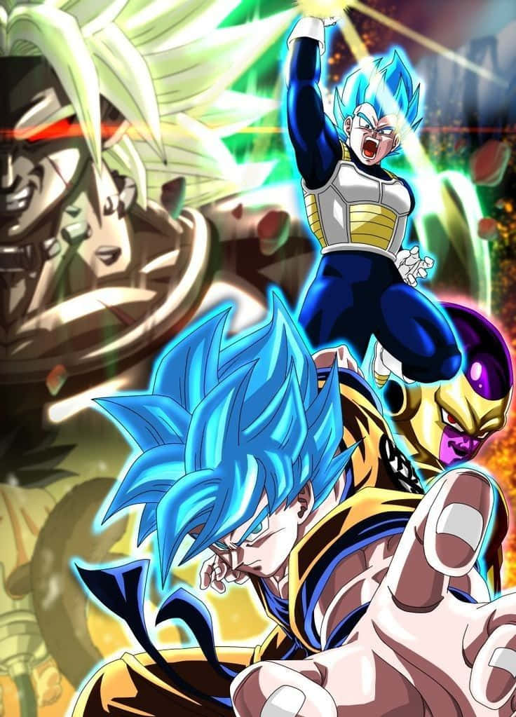 Vegeta And Broly 桌布 壁紙 — 藍色和金色力量形態的動漫戰士在動態戰鬥場景中，以發光的能量碰撞。