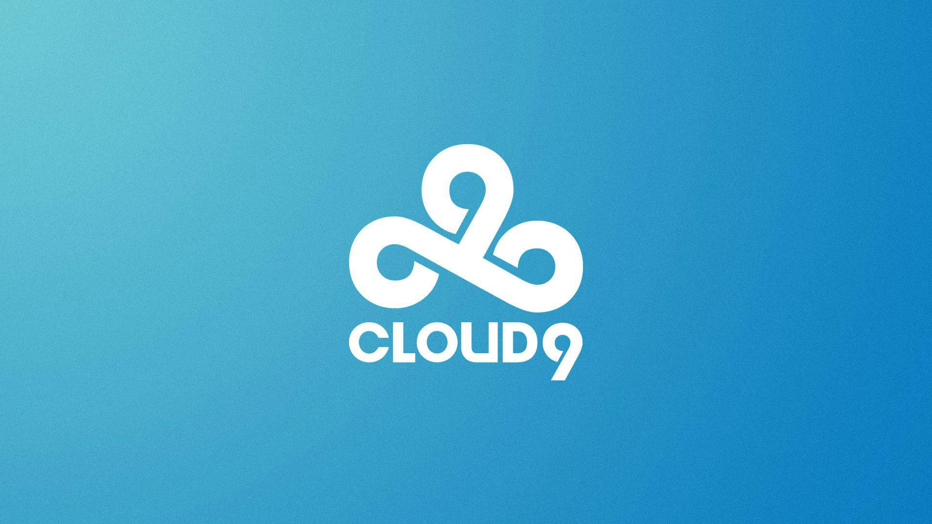 藍色漸層 Cloud9 標誌 壁紙 — 一個白色Cloud9標誌居中於漸變藍色背景上，帶有柔和燈光。