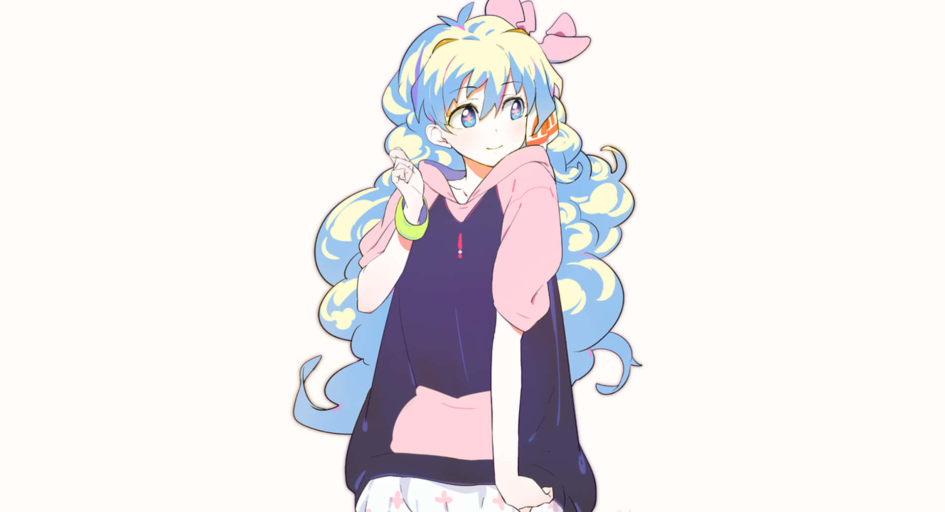 Nia Teppelin 桌布 壁紙 — 藍黃色曲髮、戴粉紅色蝴蝶結的動漫女孩，手持綠色手鐲微笑。