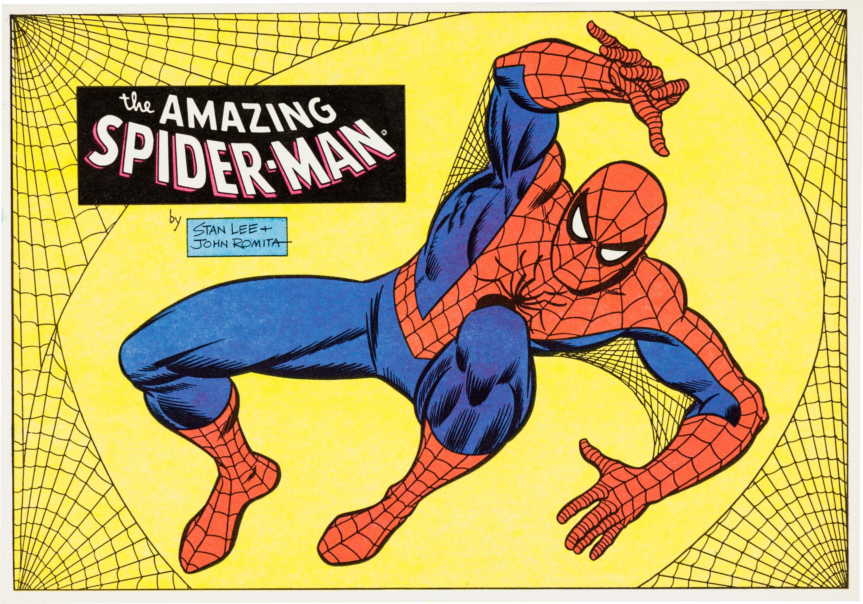 the amazing spider man 桌布 壁紙 — 蜘蛛俠穿著經典紅藍戰衣，在明亮的黃色蜘蛛網圖案背景和漫畫標題前動態擺盪。