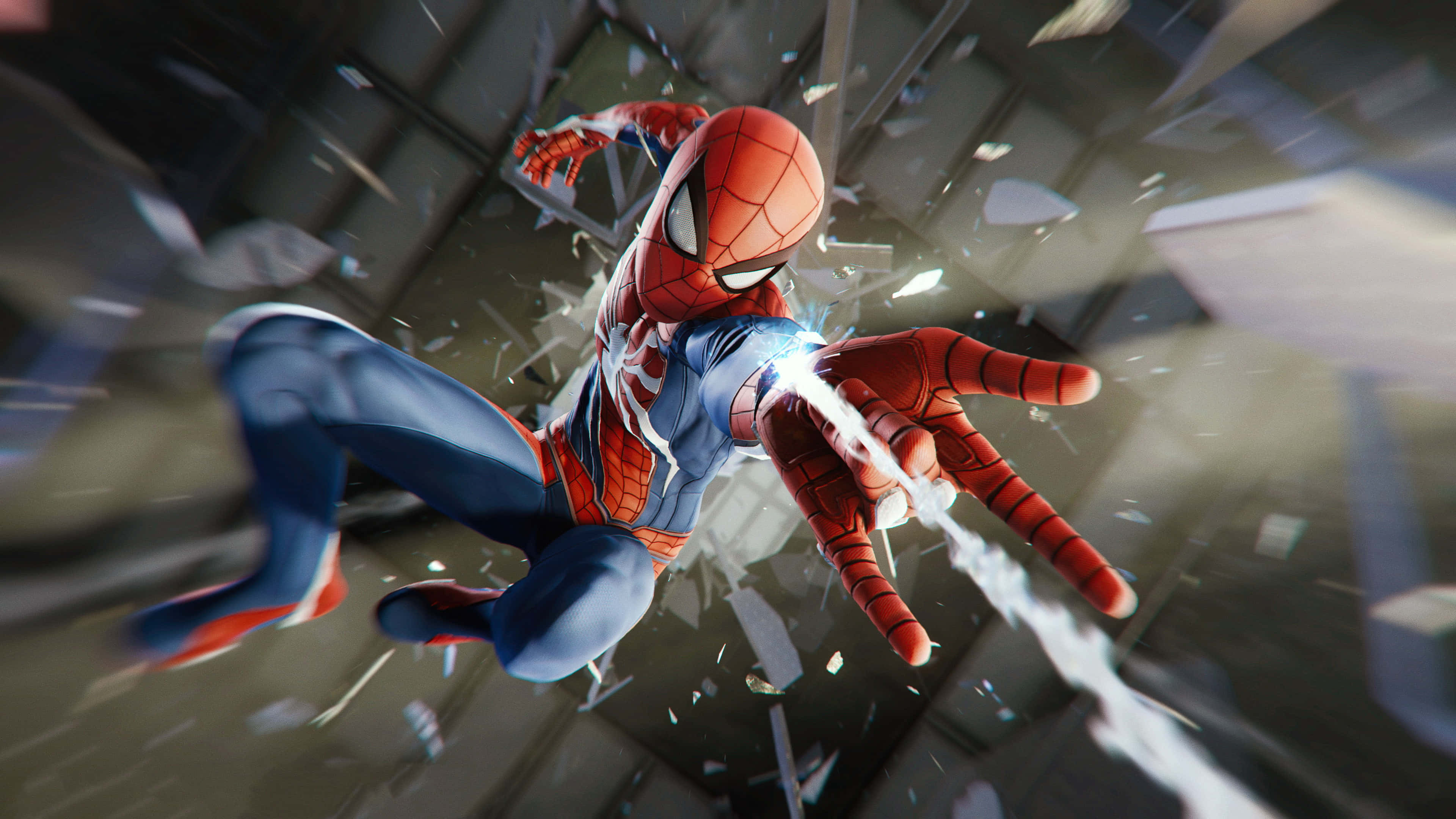 Spider-man Web Slinging 桌布 壁紙 — 蜘蛛俠穿過破碎的玻璃建築，從手中射出蜘蛛絲，動作充滿動感。