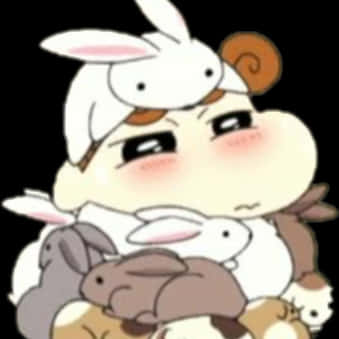 《蠟筆小新》角色扮兔 壁紙 — 一個可愛的Q版風格兔子角色，臉頰泛紅，頭上有小角，懷裡抱著多隻小兔子，形成一個溫馨的群體。