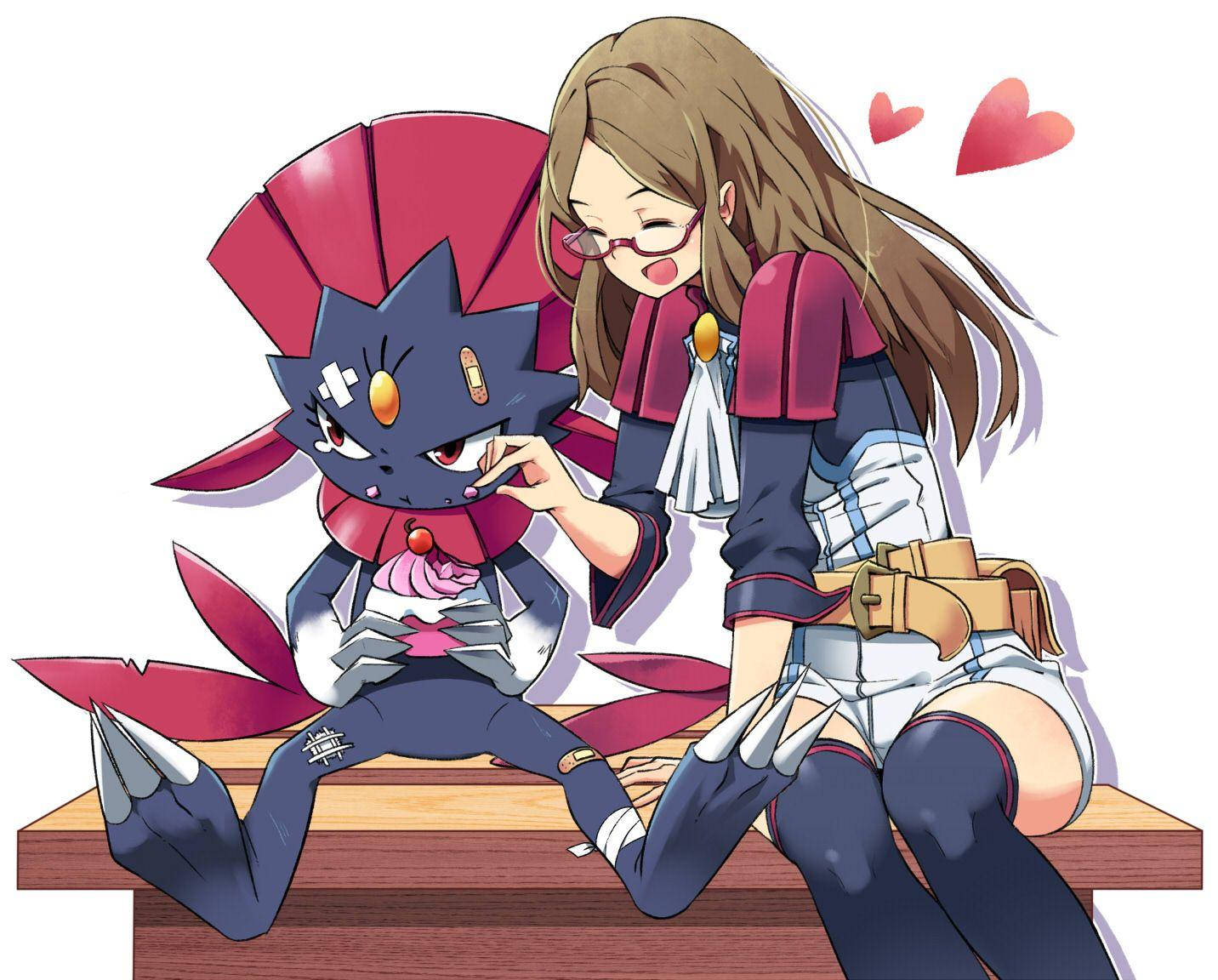 被訓練家照料的-weavile- 壁紙 — 一個戴眼鏡的開朗動畫女孩，溫柔地餵一隻有紅色鰭的可愛深藍色生物吃粉紅色杯子蛋糕，周圍漂浮著愛心。