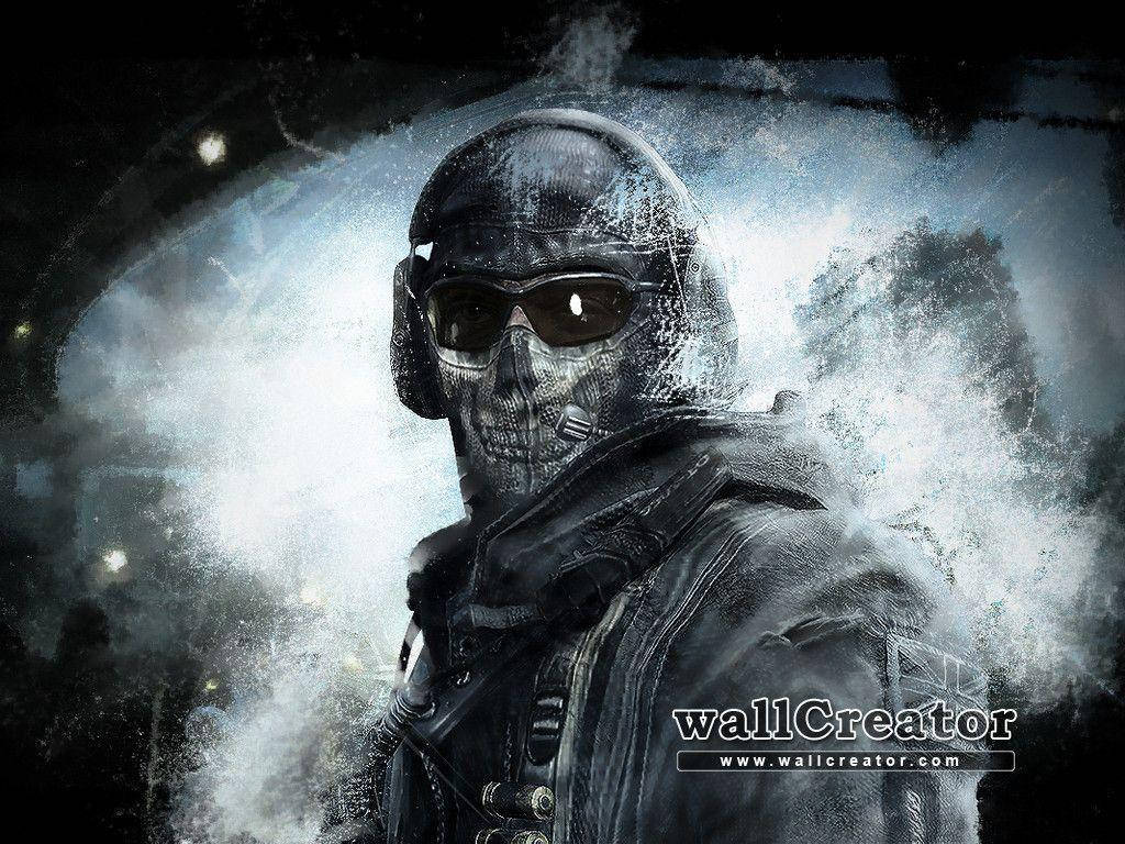 一個戴著面具的士兵穿著冬季裝備，站在雪爆之中。
