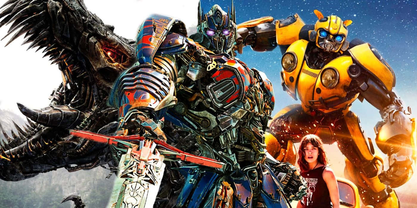 變形金剛電影海報 壁紙 — Transformers Optimus Prime、Bumblebee 和一個女孩英勇地站在宇宙背景下，身後潛伏著一個威脅性的黑暗野獸。