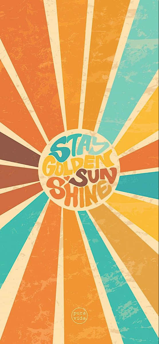 復古太陽光芒設計，帶有彩色字體的「Stay Golden Sun Shine」文字。