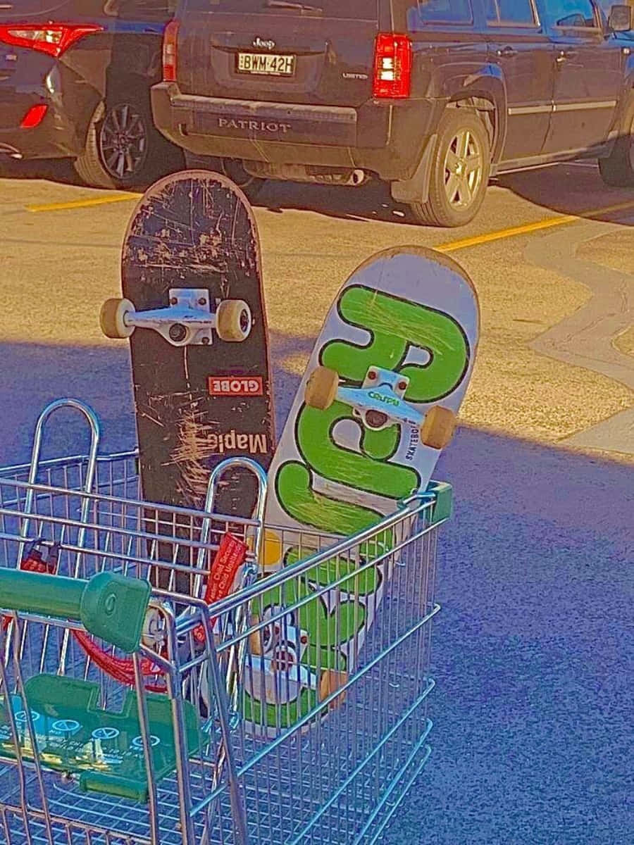 購物車與滑板 壁紙