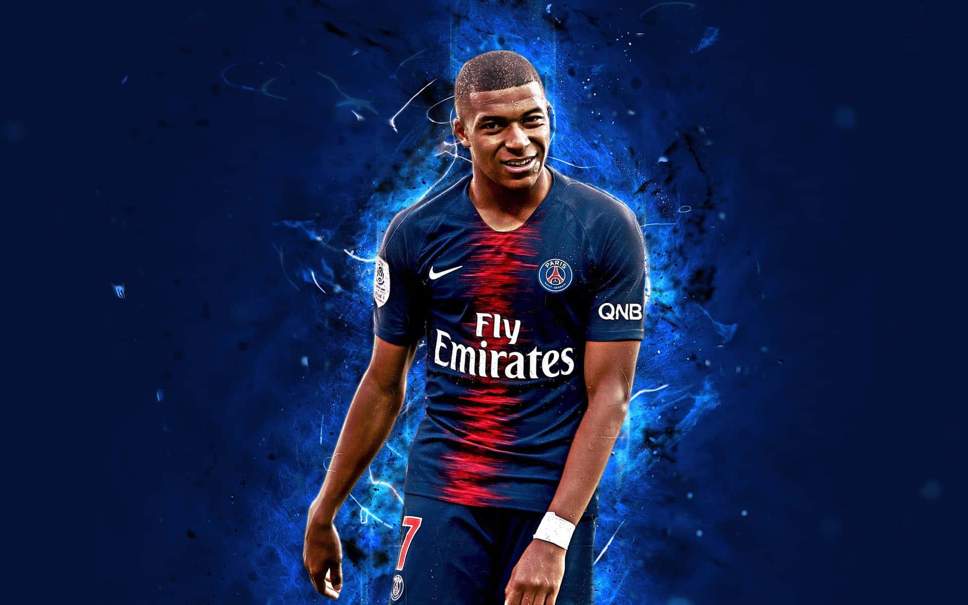 Mbappe 桌布 壁紙 — 足球員基利安·麥巴比身穿巴黎聖日耳曼球衣，自信地站在充滿活力的藍色電能爆發背景前。