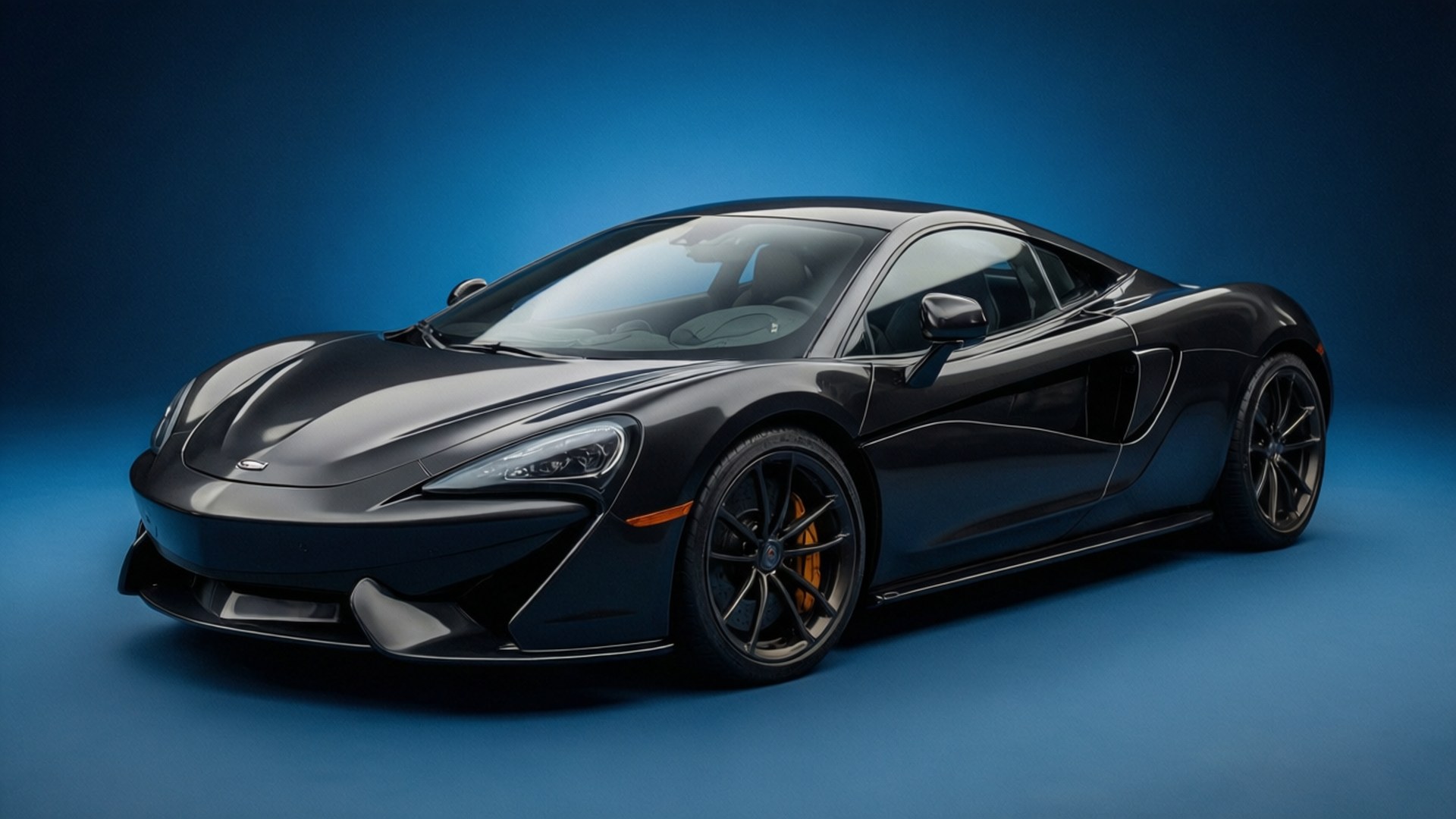 黑色McLaren跑車在攝影棚中，藍色背景
