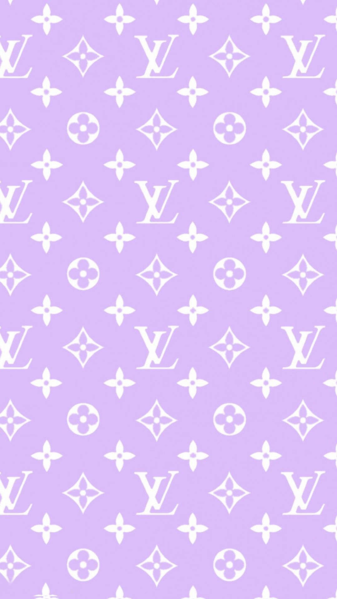 薰衣草背景搭配白色 Louis Vuitton 字母組合圖案。