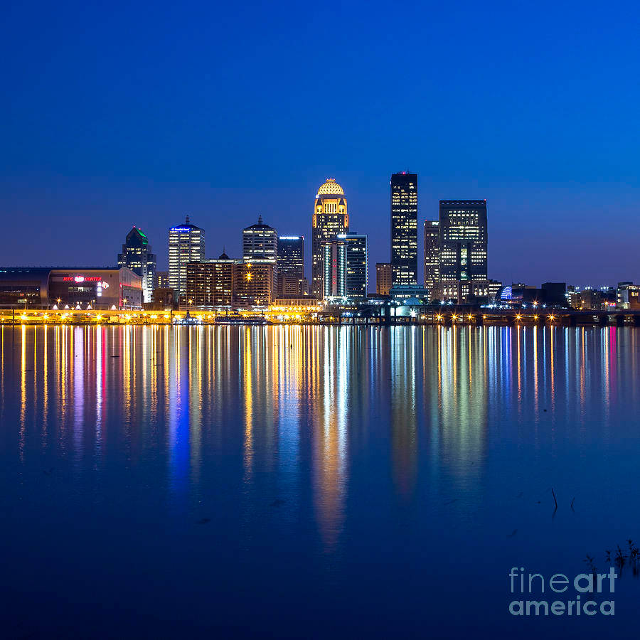 路易斯維爾夜景城市風光