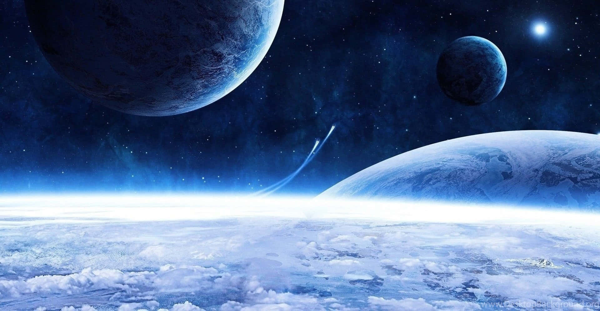 從太空看到的一顆帶雲的藍色行星，有兩個衛星和星星