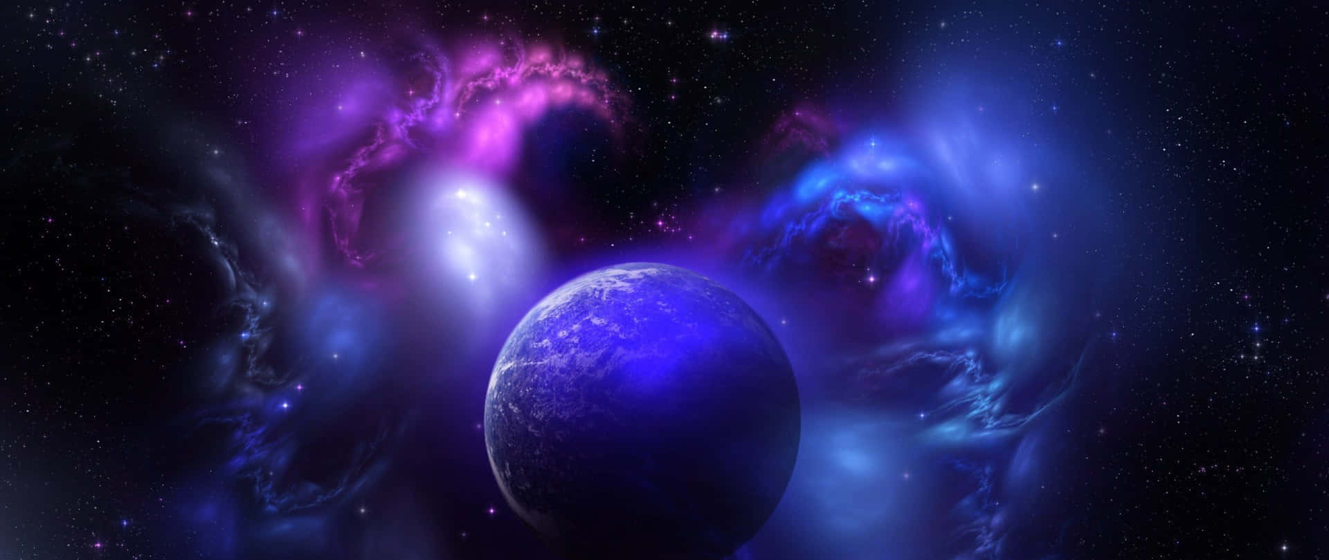 一顆藍色行星被深空中色彩繽紛的宇宙雲和星星環繞。