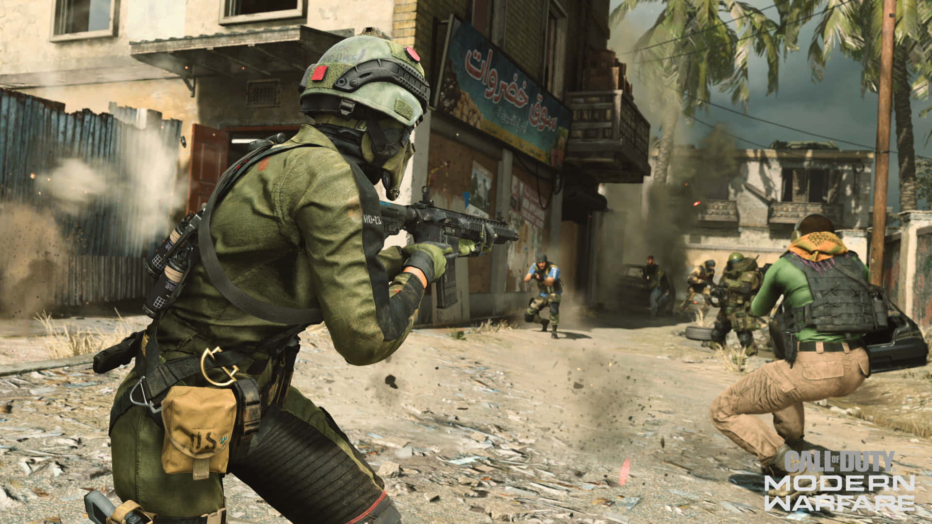 Call Of Duty Ps4 桌布 壁紙 — 身穿戰術裝備的士兵在煙霧和碎片飛揚、槍聲四起的戰火摧殘城市街道上前進。