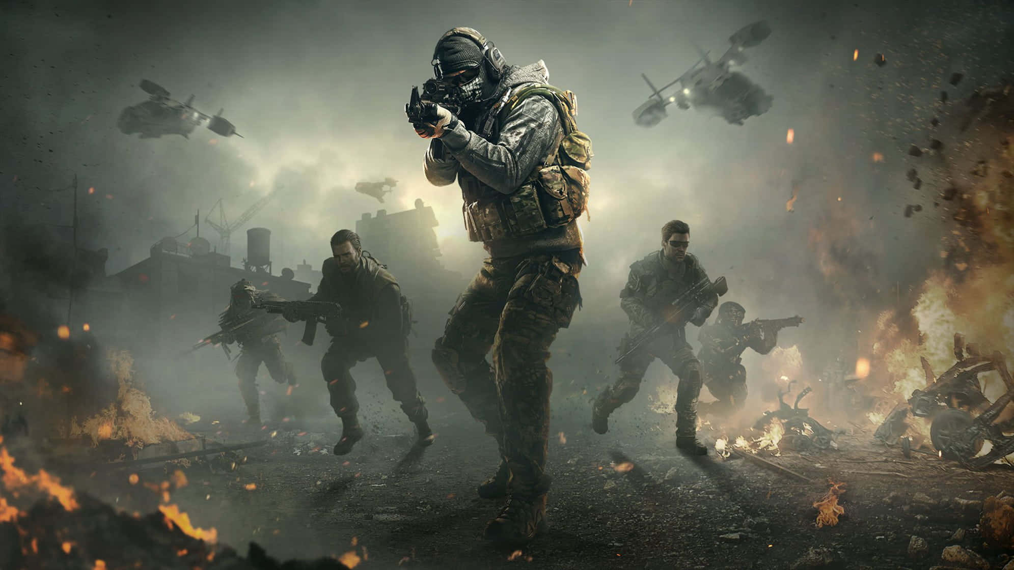Cod 桌布 壁紙 — 身穿戰術裝備的士兵在爆炸和直升機盤旋的戰火摧殘城市戰場上前進。