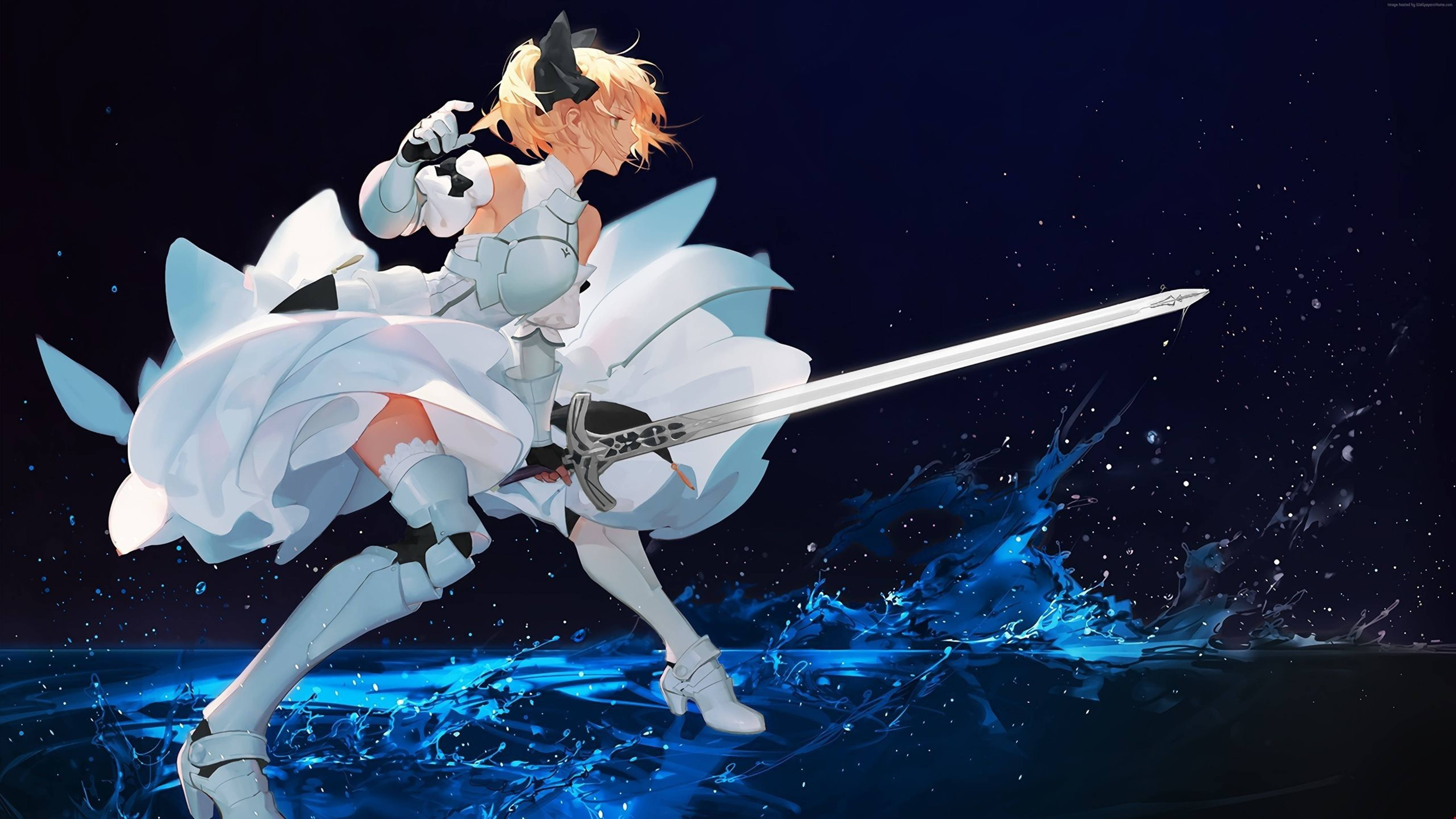 Cool Anime Girl 桌布 壁紙 — 身穿白色鎧甲嘅動畫少女喺星夜背景下，喺水花中揮劍，帶有動態模糊效果。