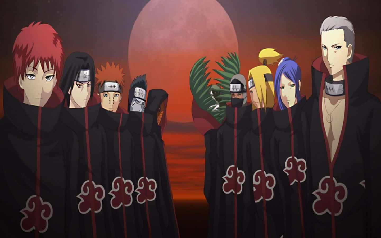 Akatsuki Naruto Shippuden 桌布 壁紙 — 身穿黑色斗篷、帶有紅色雲紋的動漫角色，在熾熱的橙色夕陽和一輪巨大的紅月下排成兩行。