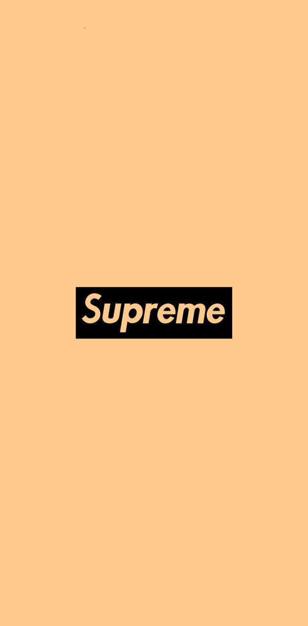 輕橙色 supreme 壁紙 — 極簡蜜桃色背景，中央放置黑色Supreme標誌，使用粗體白色字體。