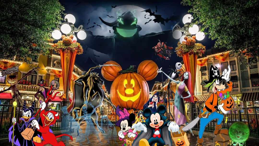 Disney Halloween 桌布 壁紙 — 迪士尼角色在詭異的月亮下，與南瓜燈和蝙蝠一起在節日街景中慶祝萬聖節。