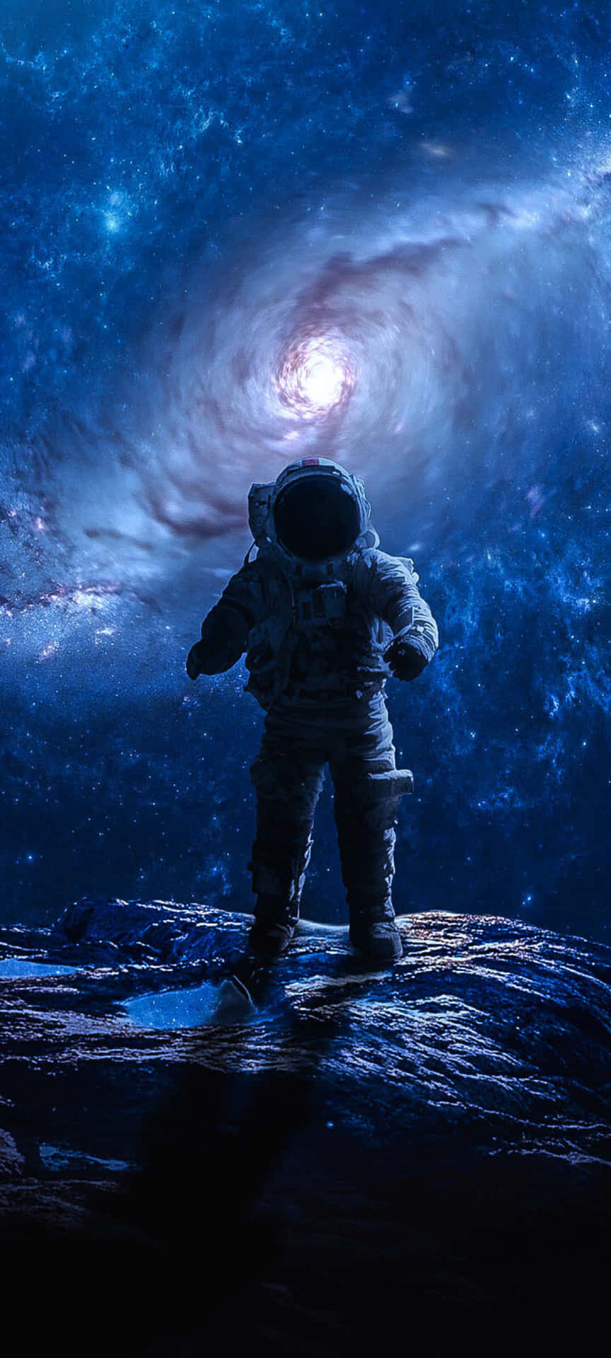 太空人在外星行星上凝視發光的螺旋星系