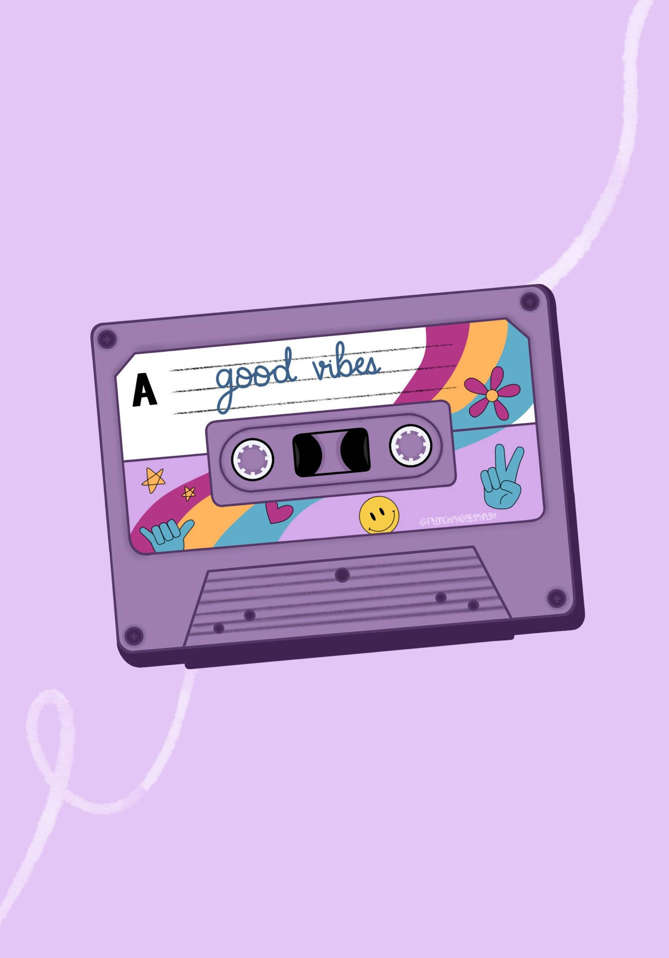 淡紫色背景上帶有 'good vibes' 標籤和和平標誌的紫色卡式帶。