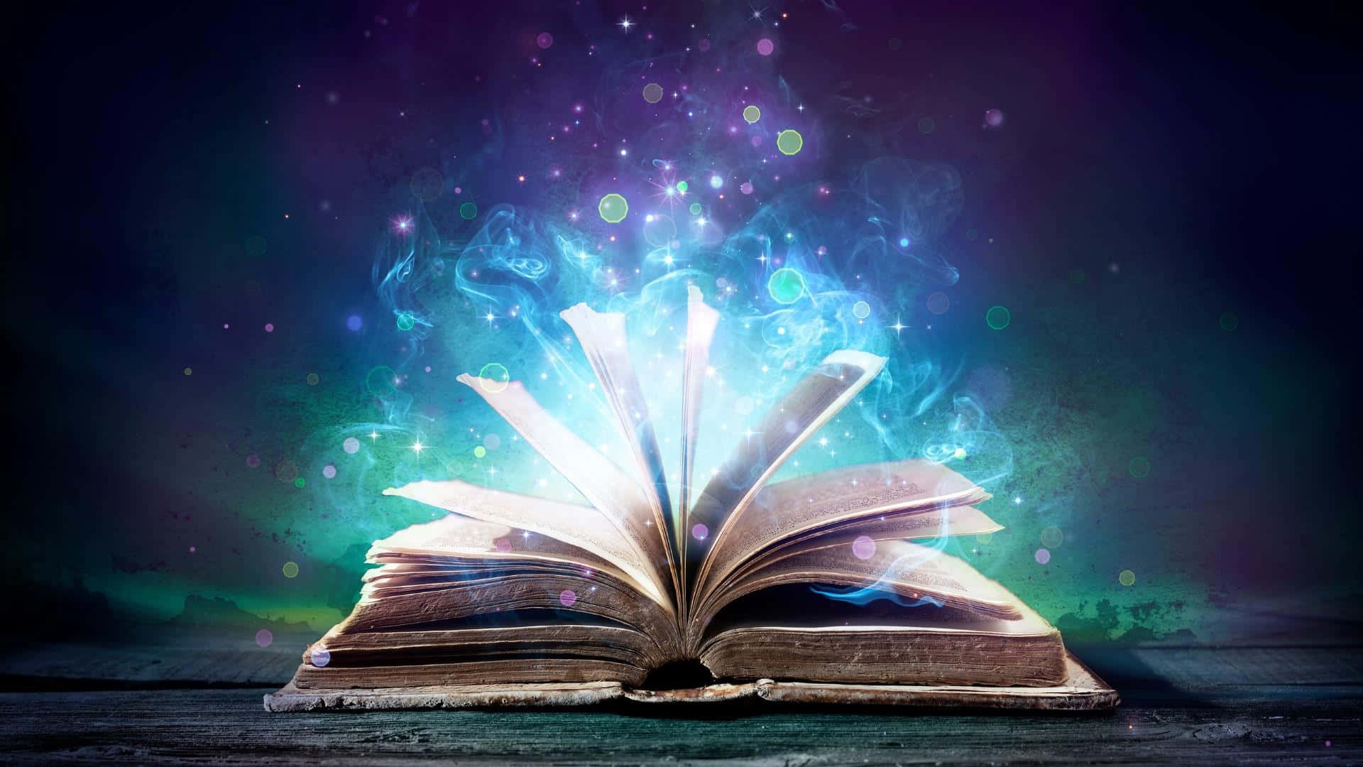 古老的書在黑暗表面上閃耀著魔法能量和閃爍的粒子。