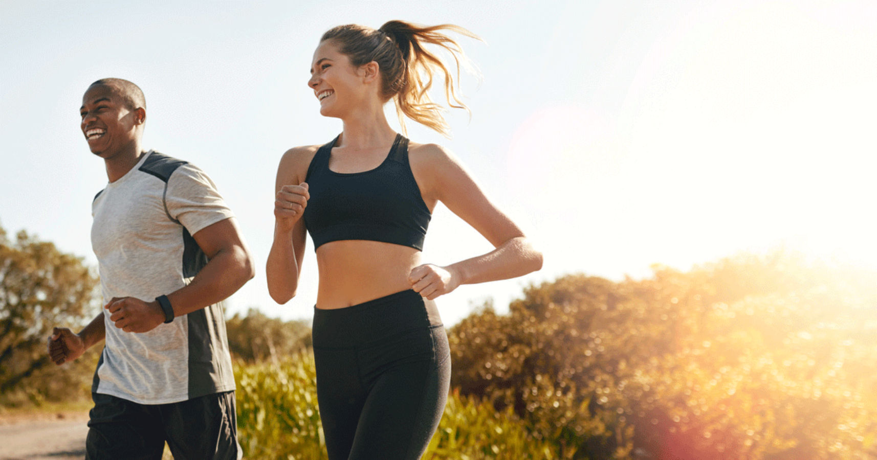 透過規律運動保持健康體魄。 壁紙