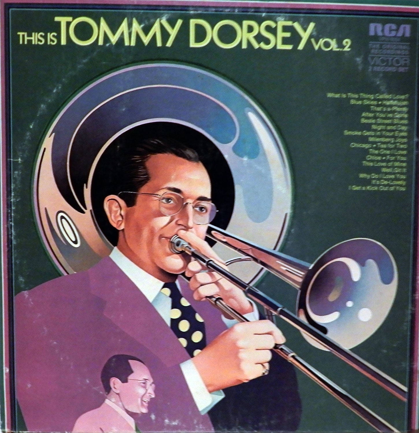 《這是 Tommy Dorsey》第二輯專輯封面 壁紙 — 插圖風格的復古專輯封面，長號手Tommy Dorsey在旋轉的抽象背景前演奏樂器。