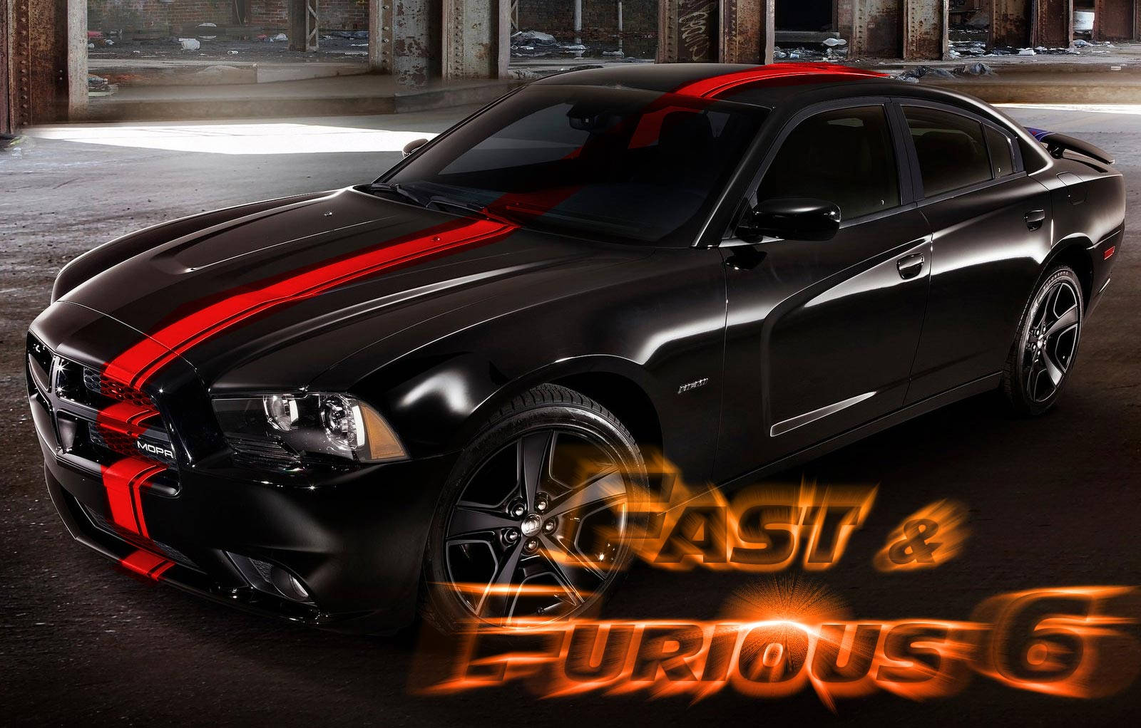 黑色Dodge Charger在黑暗倉庫中帶有紅色條紋，Fast & Furious 6標誌。