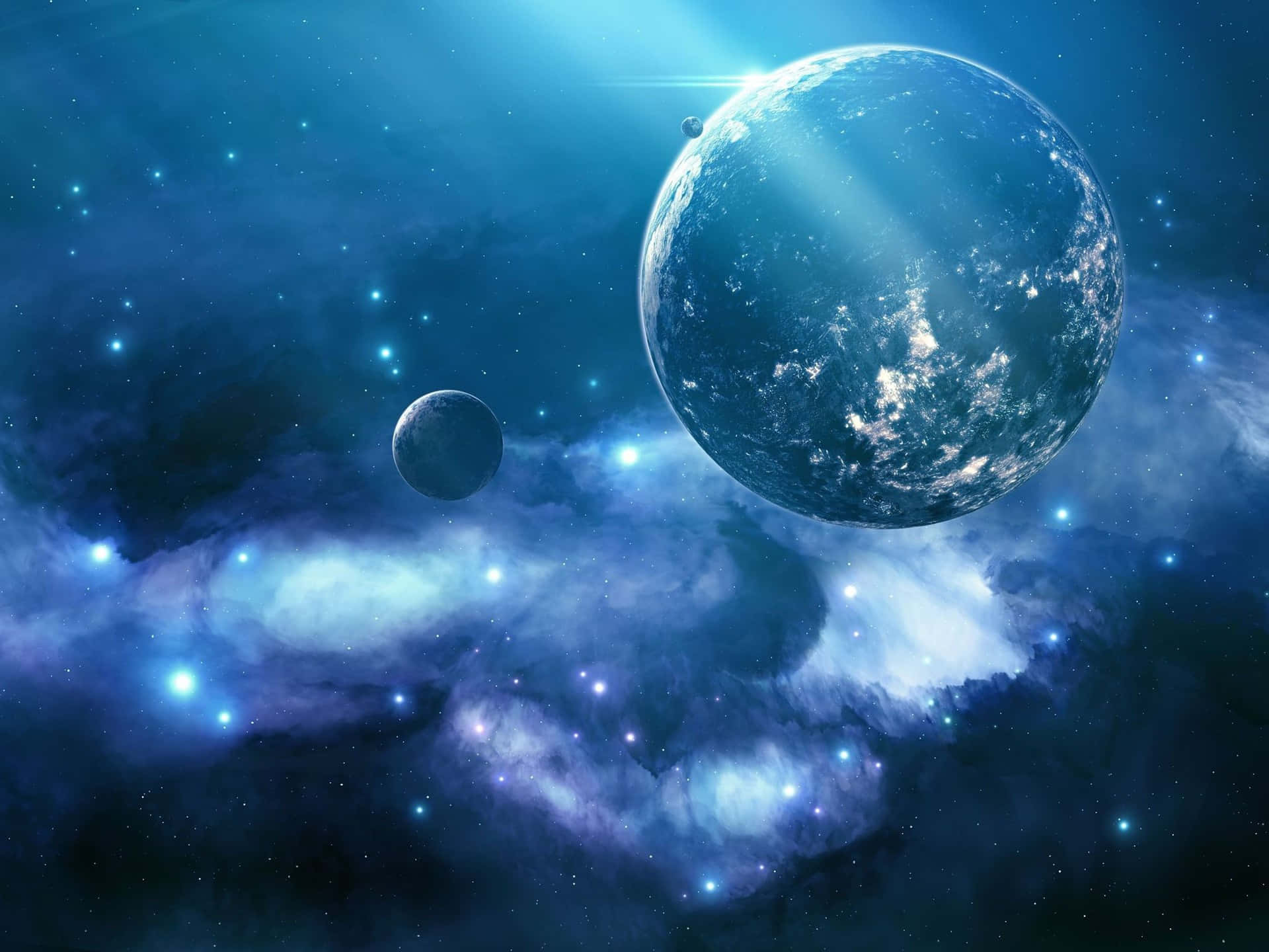 一顆帶有雲層和發光太陽光束的藍色行星，在一個有衛星和星雲的繁星點點宇宙場景中。