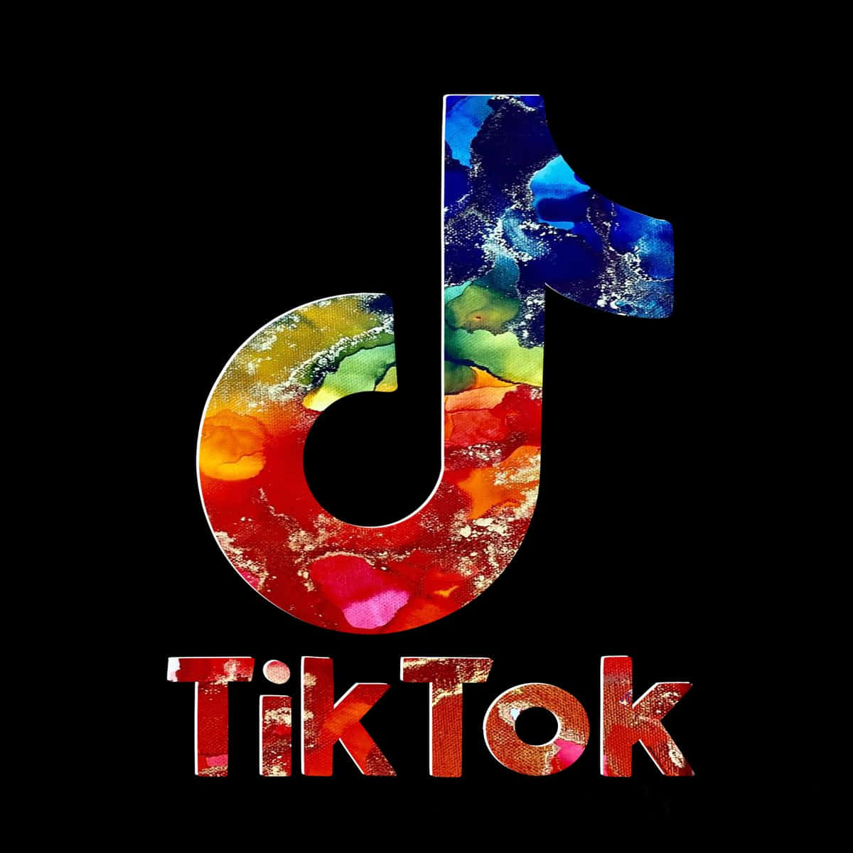 黑色背景上帶有彩色抽象顏料紋理的TikTok標誌。