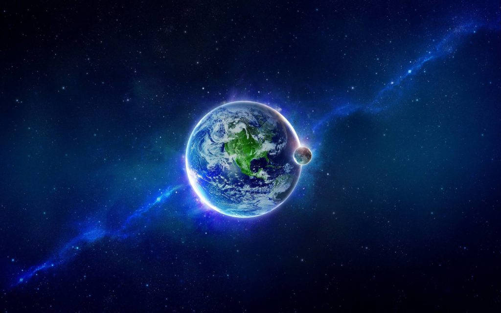 藍色地球，帶有綠色大陸和一顆小衛星，在繁星點點的宇宙星雲中。