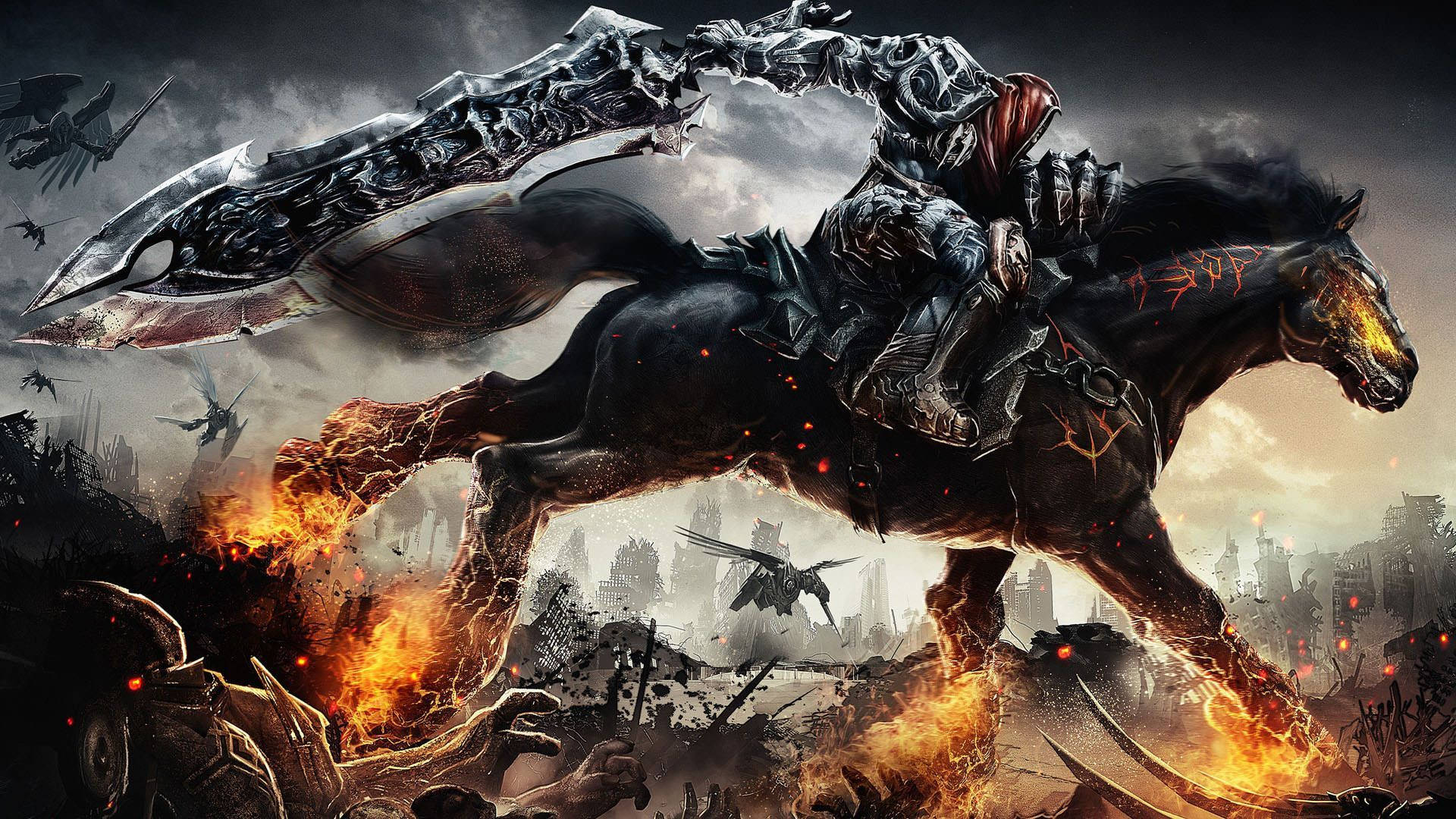 酷炫遊戲 Darksiders Warmastered海報 壁紙 — 一名黑暗騎士騎著一匹燃燒的黑色戰馬，在風暴天空下衝過燃燒的戰場。