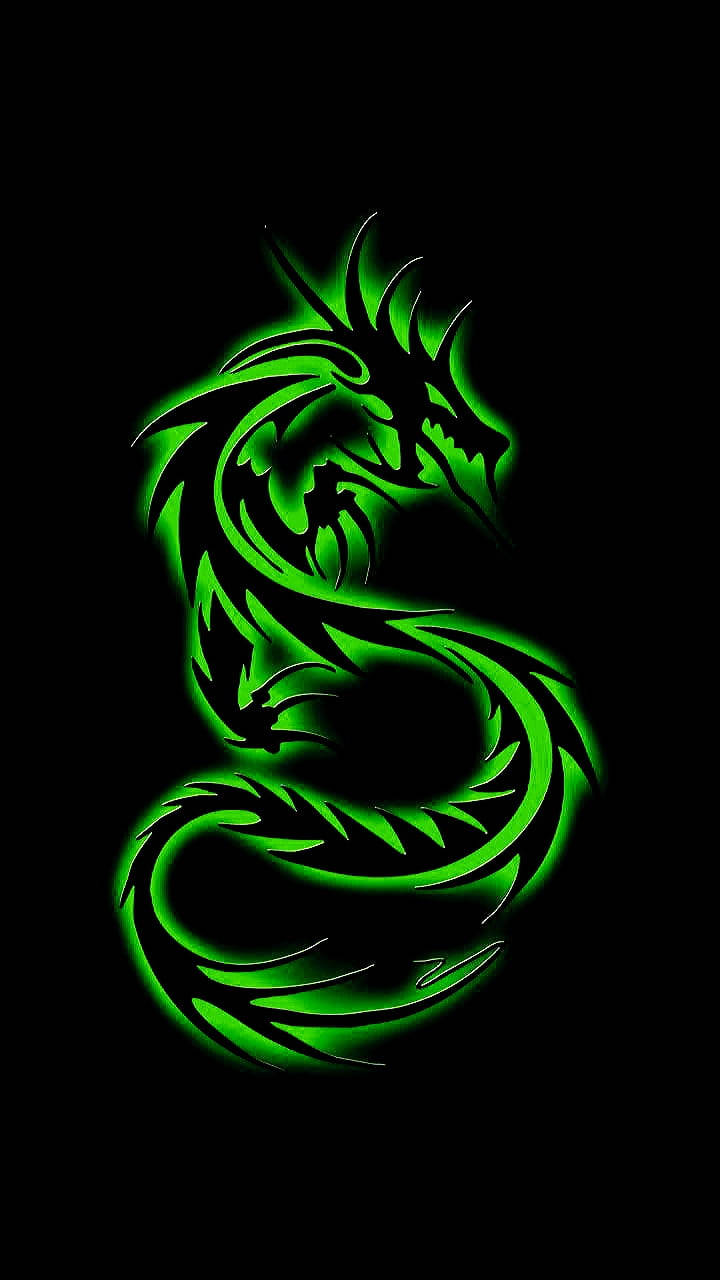 酷炫霓虹綠龍 壁紙 — 發光綠色龍的剪影在純黑色背景上動態盤繞，邊緣銳利且風格化。