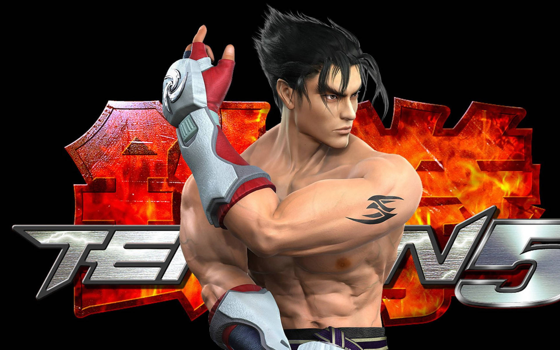 金· Kazama Tekken 5 數位封面 壁紙 — 一位肌肉發達的動漫戰士，黑髮和部落紋身，在火紅標誌背景前自信地擺姿勢。