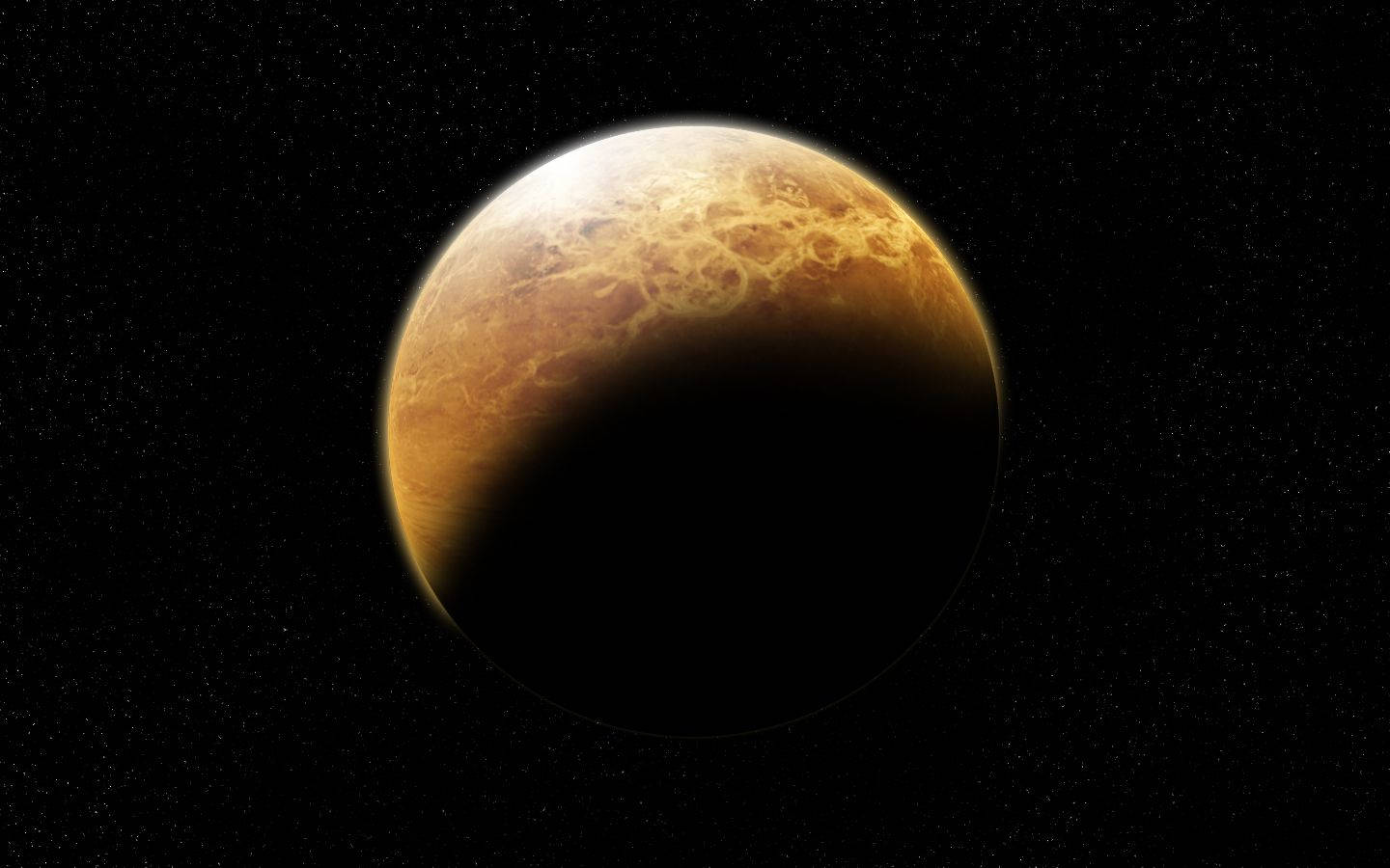 金星半彎月影 壁紙 — 一顆發光的橙色行星，帶有旋轉的雲層和清晰的明暗界線，背景是星空。
