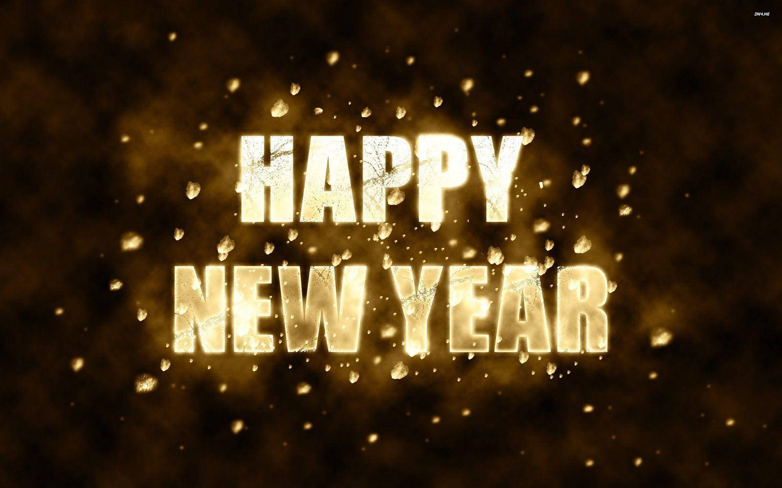 新年快樂 桌布 壁紙 — 金色嘅「HAPPY NEW YEAR」文字喺閃爍粒子中發光，背景係深啡色紋理。