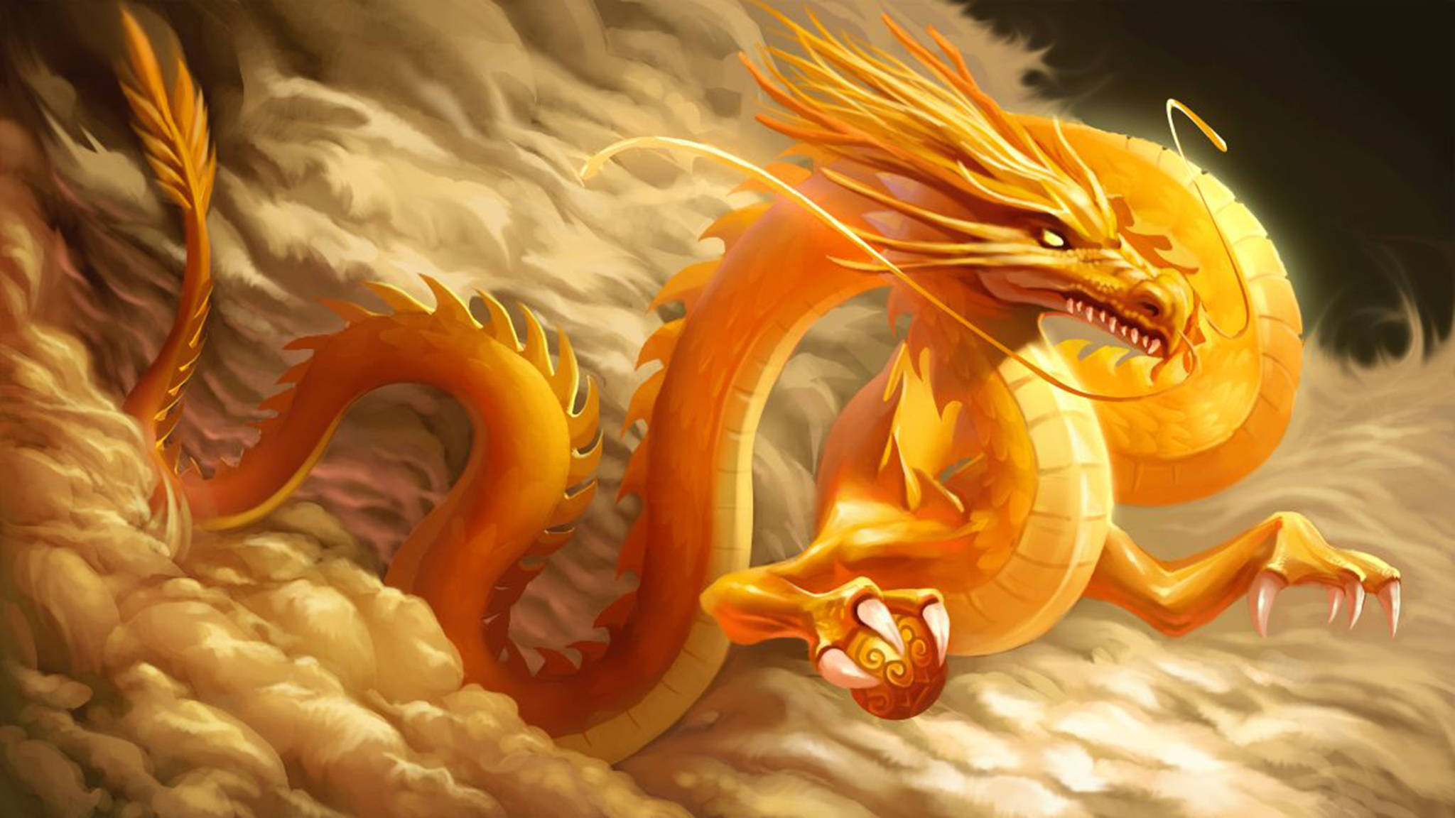 金色東方龍 壁紙 — 一條威嚴的金龍，帶有火熱的橙色鱗片和發光的眼睛，從旋轉的雲層中強勢出現。
