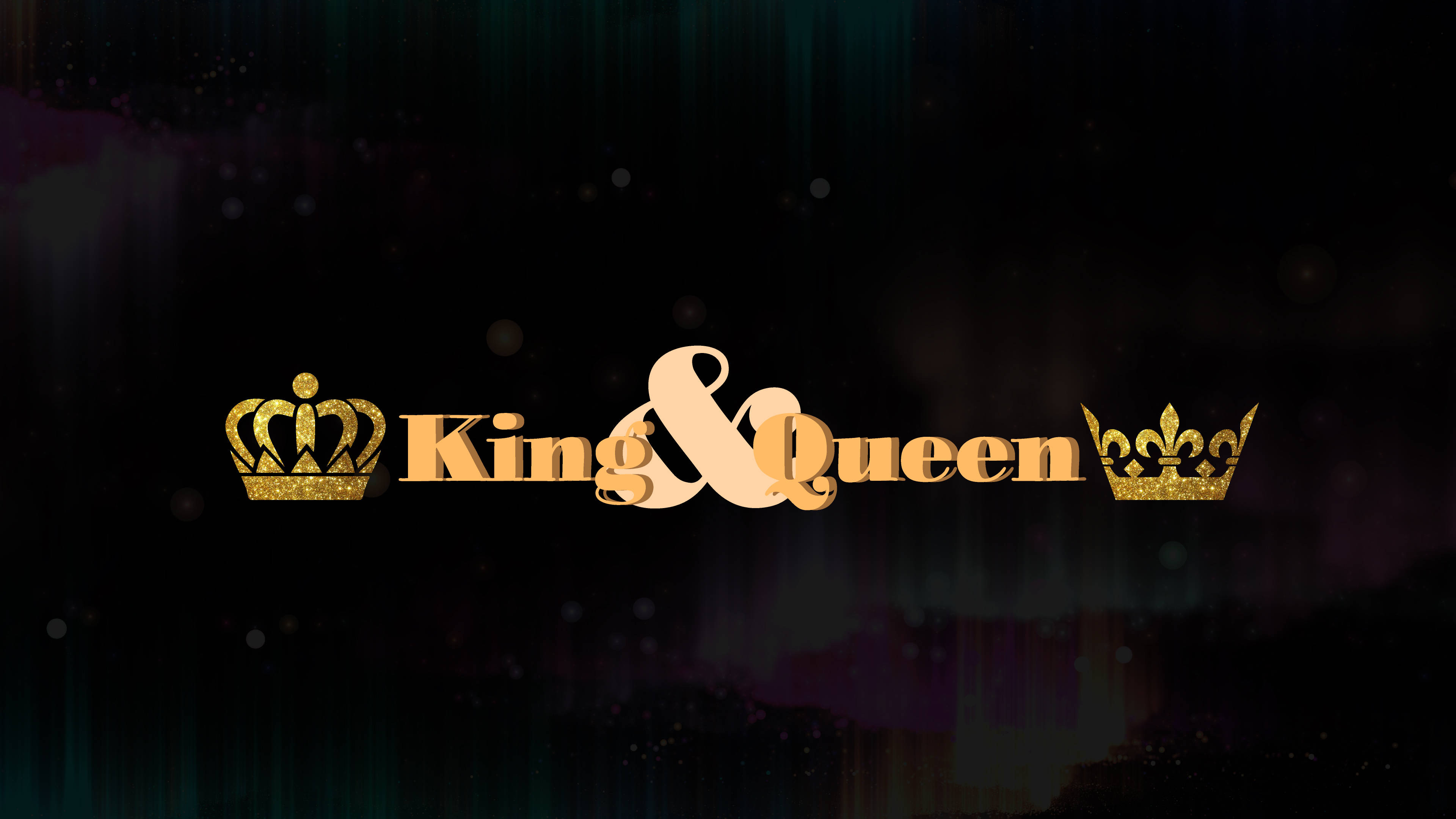 Queen 桌布 壁紙 — 金色閃耀的國王與女王文字，兩側飾有皇冠，背景為黑暗宇宙風格搭配散景燈光。